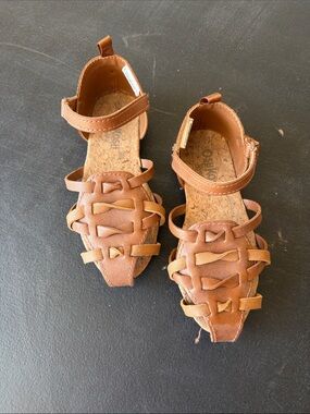 OshKosh B’Gosh Brown Strappy Kids Sandals